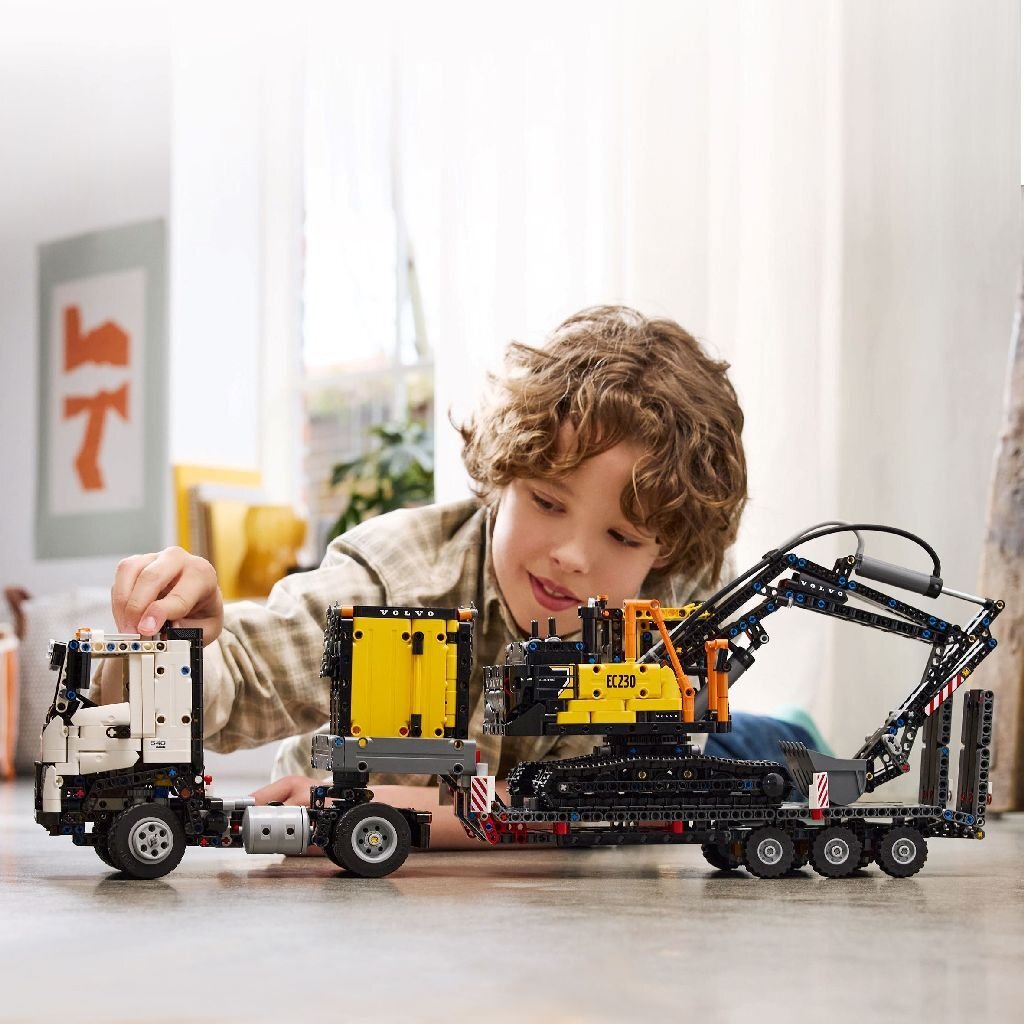 Lego Technic 42175 Volvo Fmx Truck &Amp; Ec230 Electrische Graafmachine