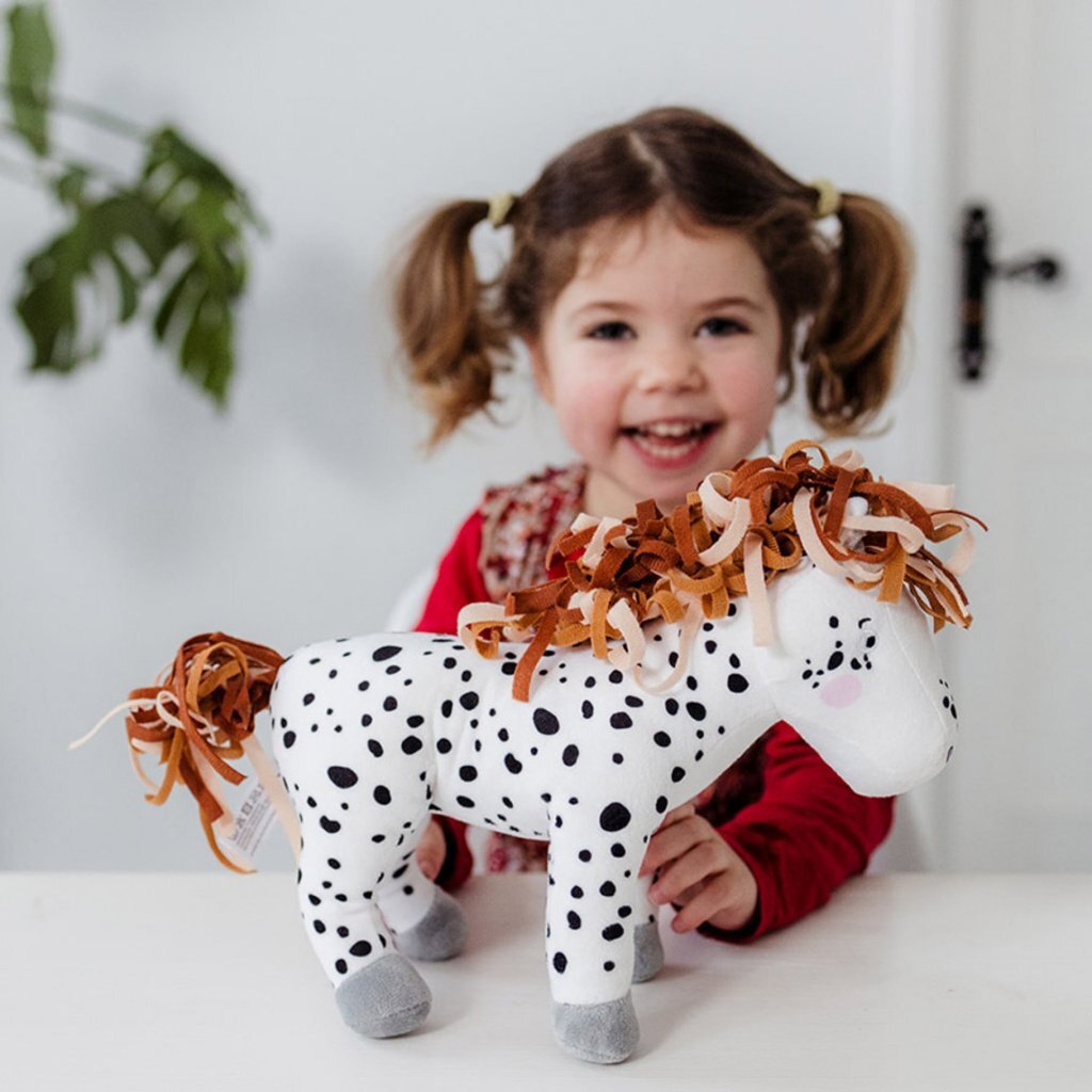 Overige Merken Fien En Teun Knuffel Paard Stip 35 Cm